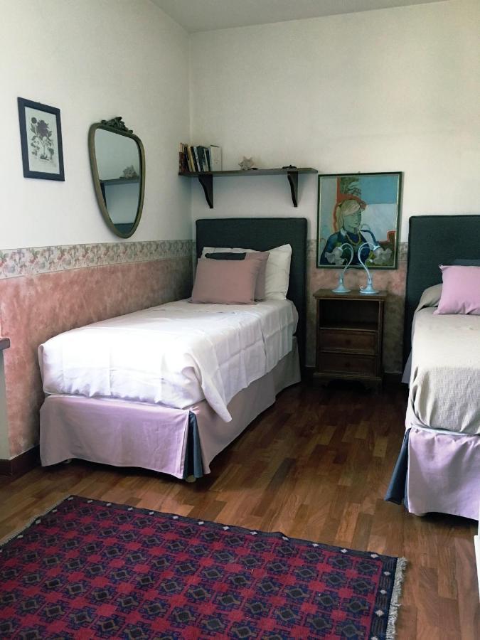 Una Casa Di Campagna Dossobuono Exterior foto